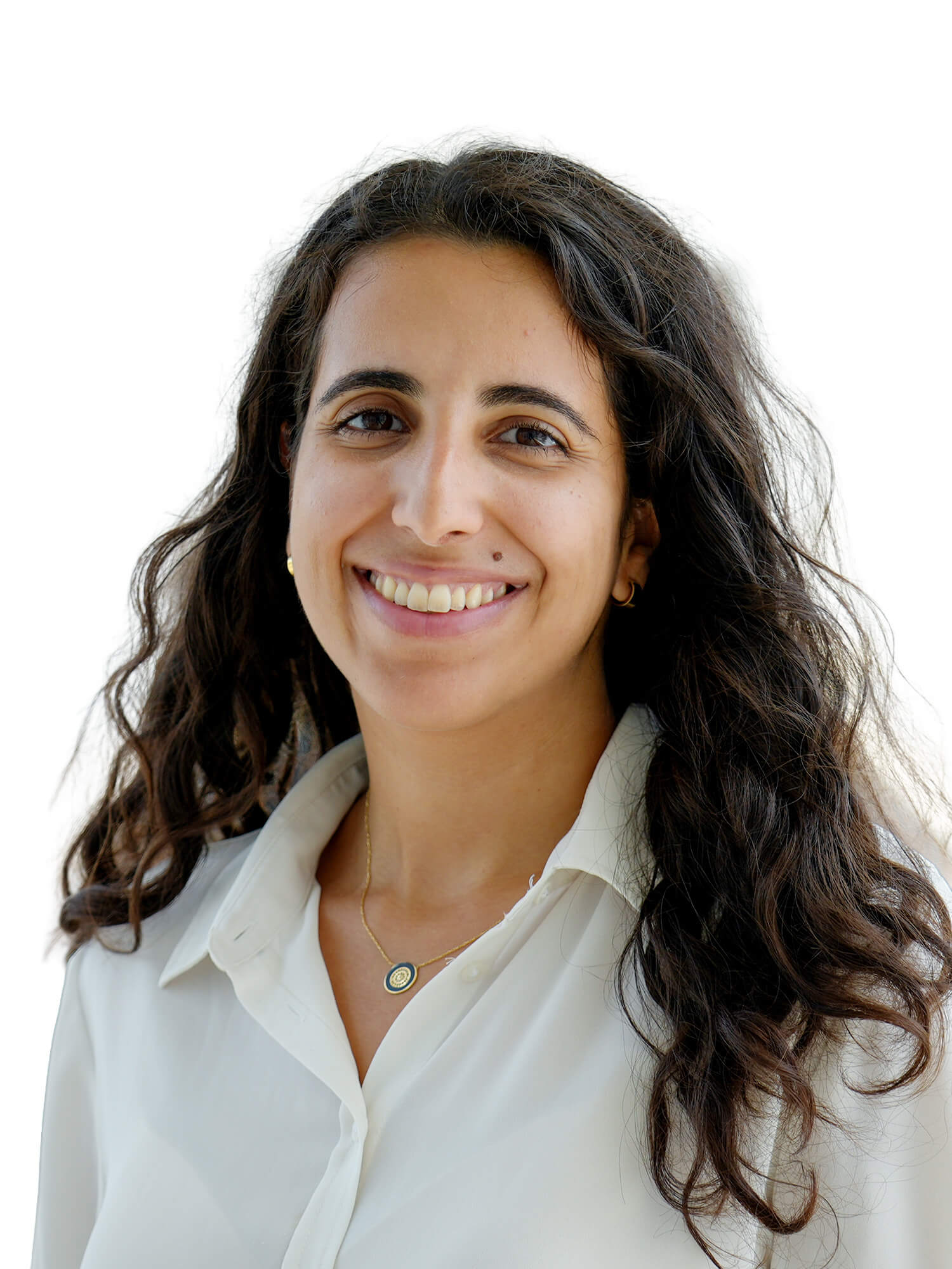 Sara-Pishdadian_profile_2